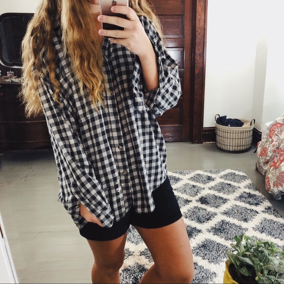 Vintage Tops - VTG Oversized Flannel Shirt